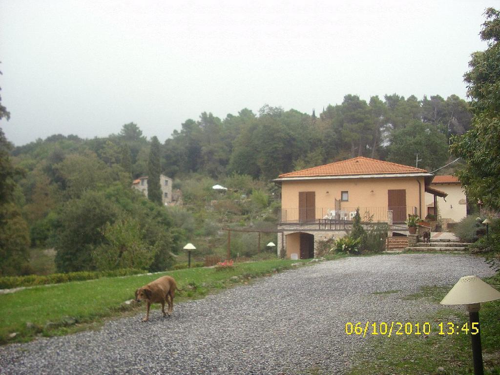 Bed and Breakfast I Lecci Леричі Екстер'єр фото