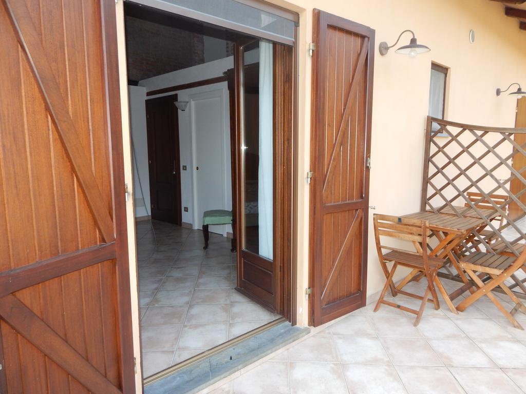 Bed and Breakfast I Lecci Леричі Екстер'єр фото